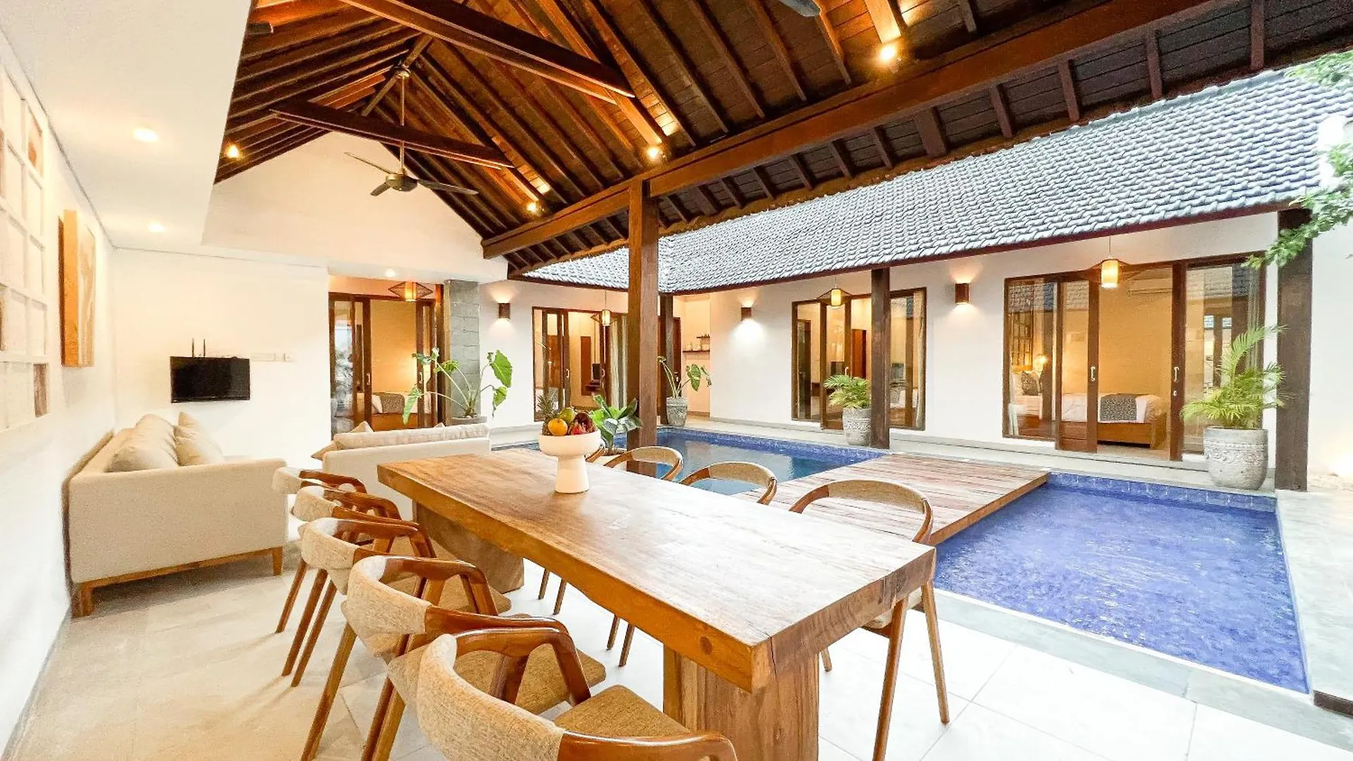 **** Ferienpark Apple Villa & Suite Seminyak Indonesien