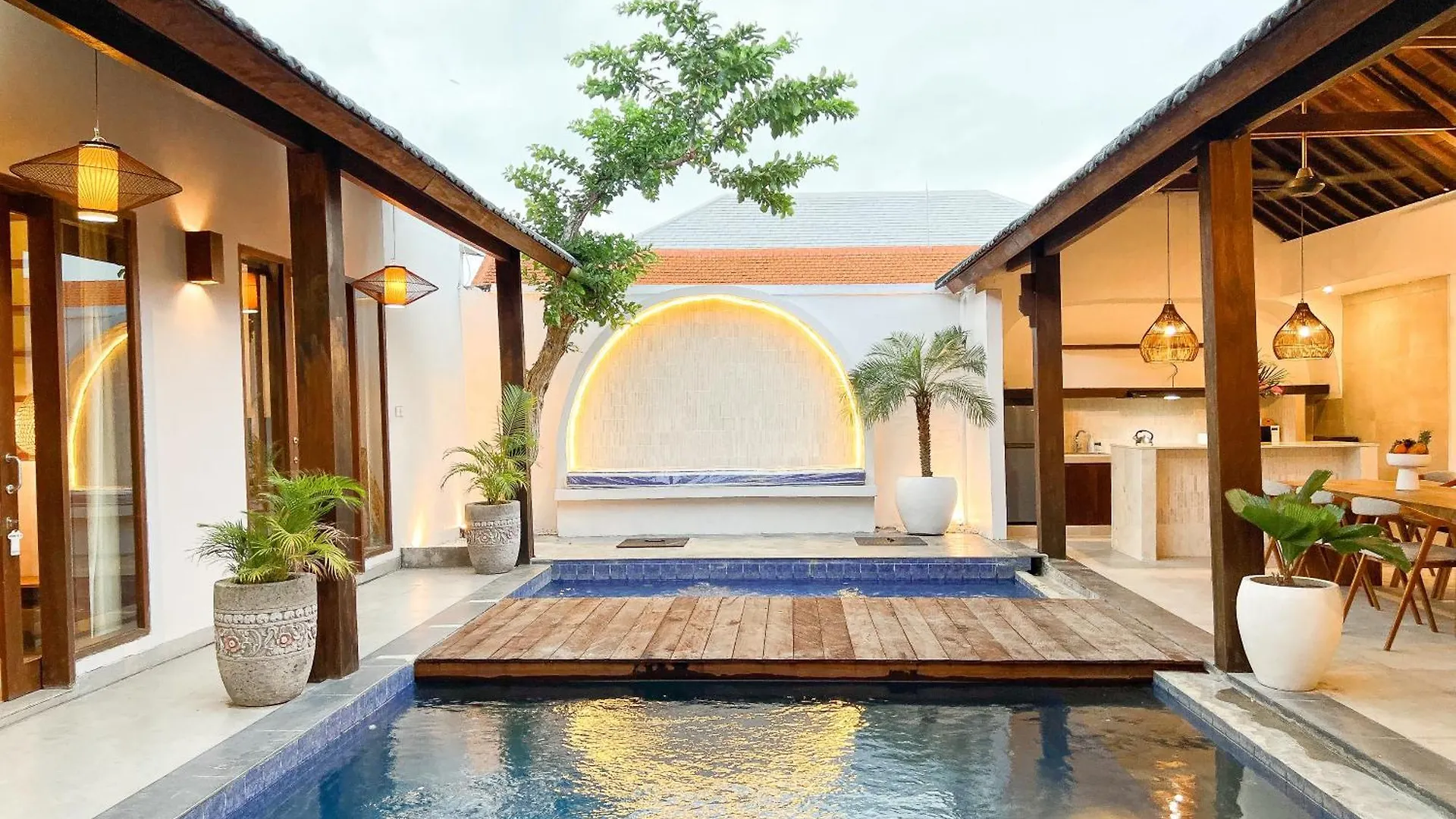 Apple Villa & Suite Seminyak Ferienpark