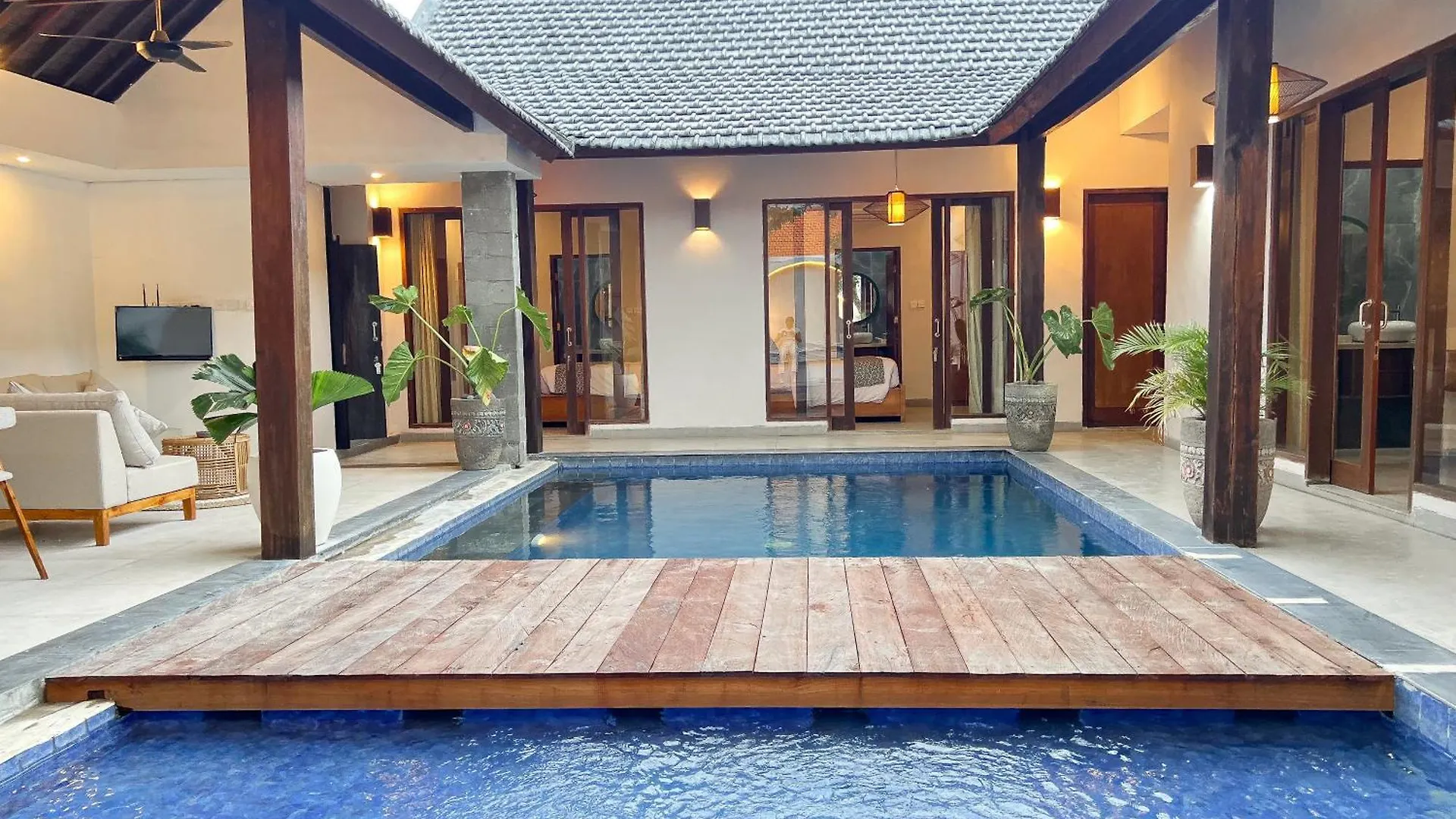 **** Holiday park Apple Villa & Suite Seminyak Indonesia